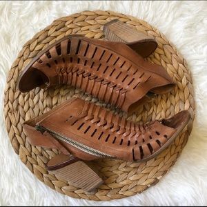 Paul Green Rosa Woven Leather Peep Toe Sandal
